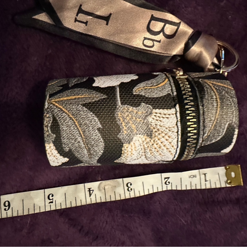 Floral Keychain Pouch nwot